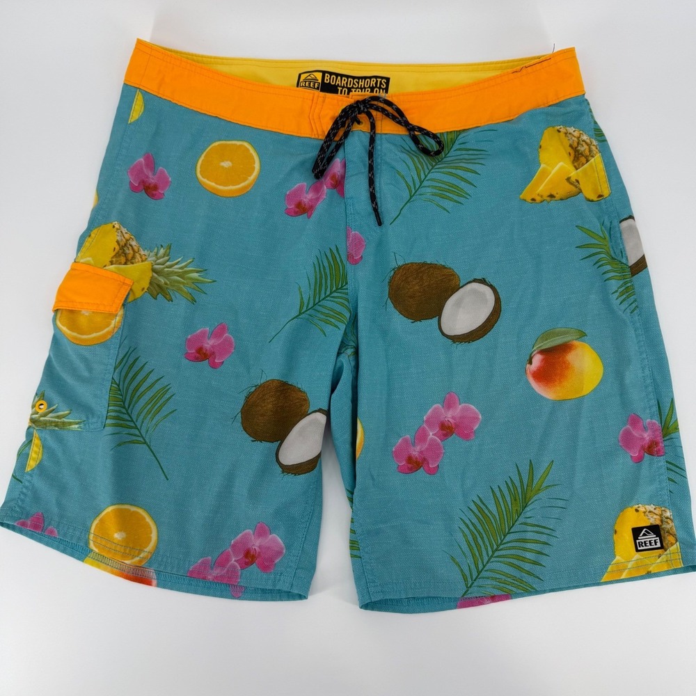 Reef Mens Boardshorts Size 38 Blue Tropical Fruit Coconut Pineapple Swim Trunks